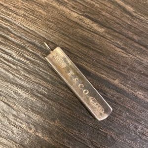 Tiffany and Co pendant (2001)